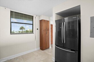 2101 S Atlantic Ave in Cocoa Beach, FL - Building Photo - Building Photo