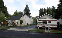 815-817 Gillis St in Vancouver, WA - Foto de edificio - Building Photo