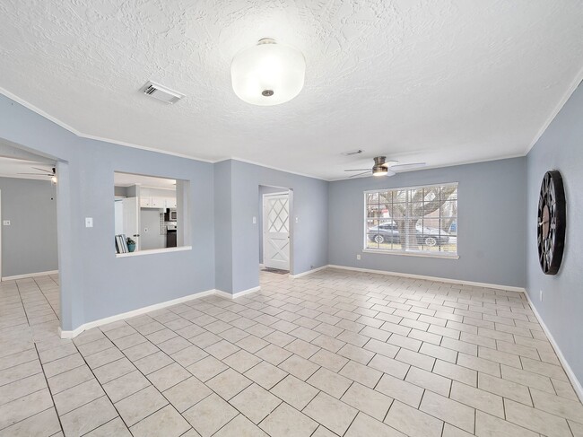 712 Damon St in Rosenberg, TX - Building Photo - Building Photo