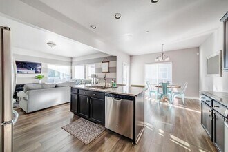 845 Cannara Way in Midvale, UT - Building Photo - Building Photo