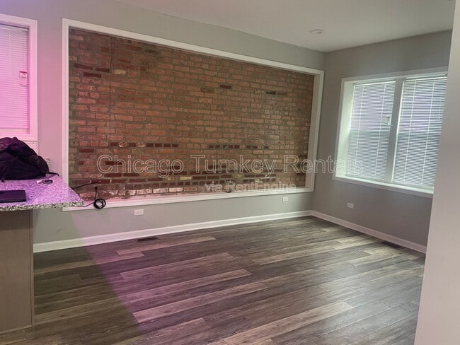 2822 W 25th St in Chicago, IL - Building Photo - Building Photo