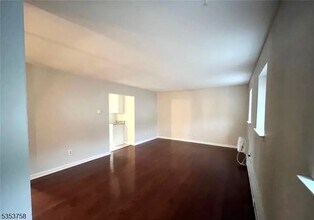 322 Richard Mine Rd in Wharton, NJ - Building Photo - Building Photo