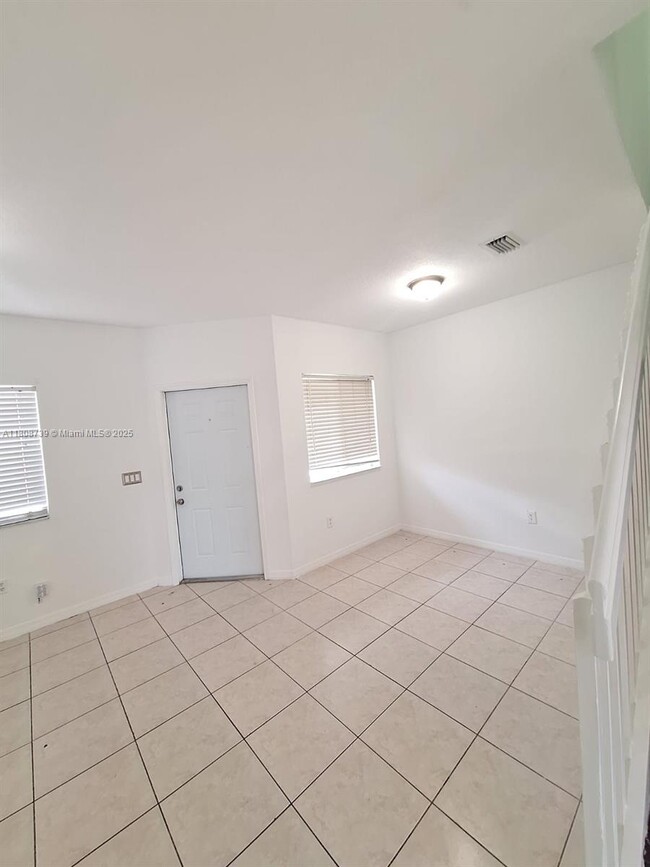 property at 1654 SE 31st Ct