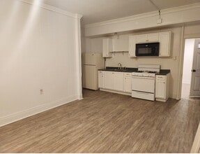 290 2nd Ave in Troy, NY - Foto de edificio - Building Photo