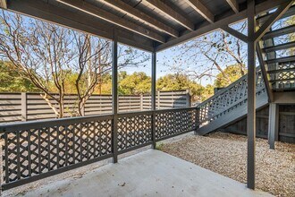 814 W Mary St in Austin, TX - Building Photo - Building Photo