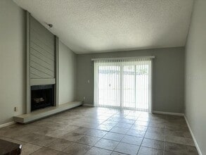 16413 Bonneville Dr in Tampa, FL - Building Photo - Building Photo