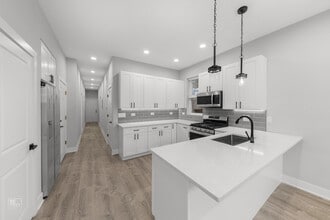 2317 W Taylor St in Chicago, IL - Foto de edificio - Building Photo