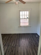 830 E Rogers Ave in Decatur, IL - Building Photo - Building Photo