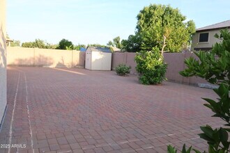 5375 W Kaler Cir in Glendale, AZ - Building Photo - Building Photo