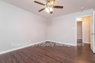 6025 Presentation St in Knightdale, NC - Building Photo - Building Photo