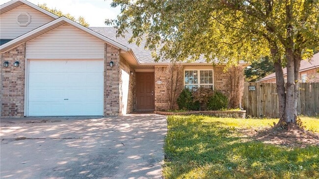 property at 2571 Mia Pl