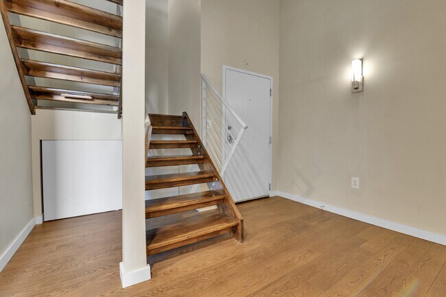 1050 Cherokee St-Unit -#307 in Denver, CO - Building Photo - Building Photo