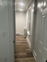 304 S 6th St, Unit 2F in Reading, PA - Building Photo - Building Photo