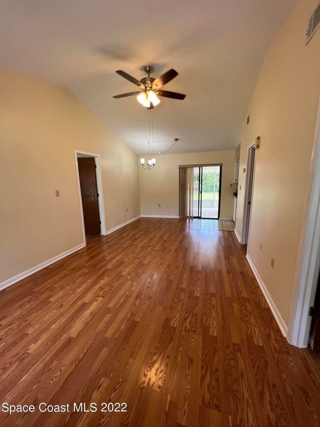 4897 Bridge Rd in Cocoa, FL - Building Photo - Building Photo