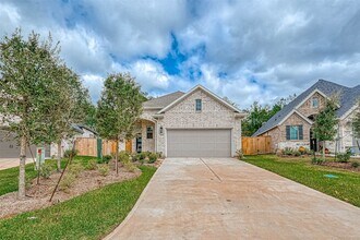 348 Rise Ln in Montgomery, TX - Building Photo - Building Photo
