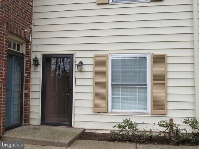 174 Wellington Terrace in Lansdale, PA - Building Photo - Building Photo