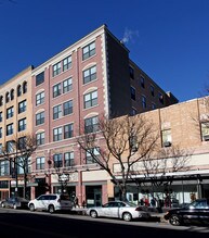 The Blakeley Building in Lawrence, MA - Foto de edificio - Building Photo