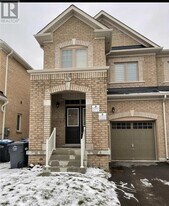 76 Boathouse Rd in Brampton, ON - Building Photo