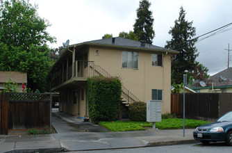 423 Margaret St in San Jose, CA - Building Photo - Building Photo