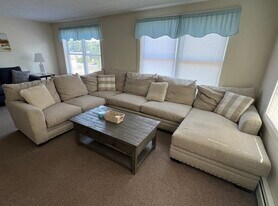 101 Union Ave, Unit B in Old Orchard Beach, ME - Building Photo