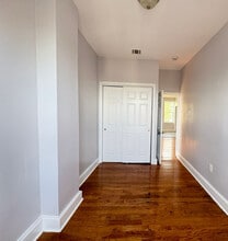 224 3rd St, Unit 6 in Elizabeth, NJ - Foto de edificio - Building Photo
