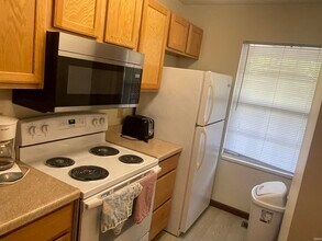 2446 Brittany Ln in Bloomington, IN - Building Photo - Building Photo