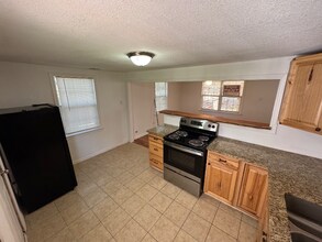 502 Milam Ave in Richland, TX - Building Photo - Building Photo
