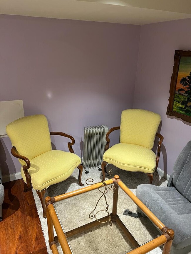 property at 1331 Hemlock St NW