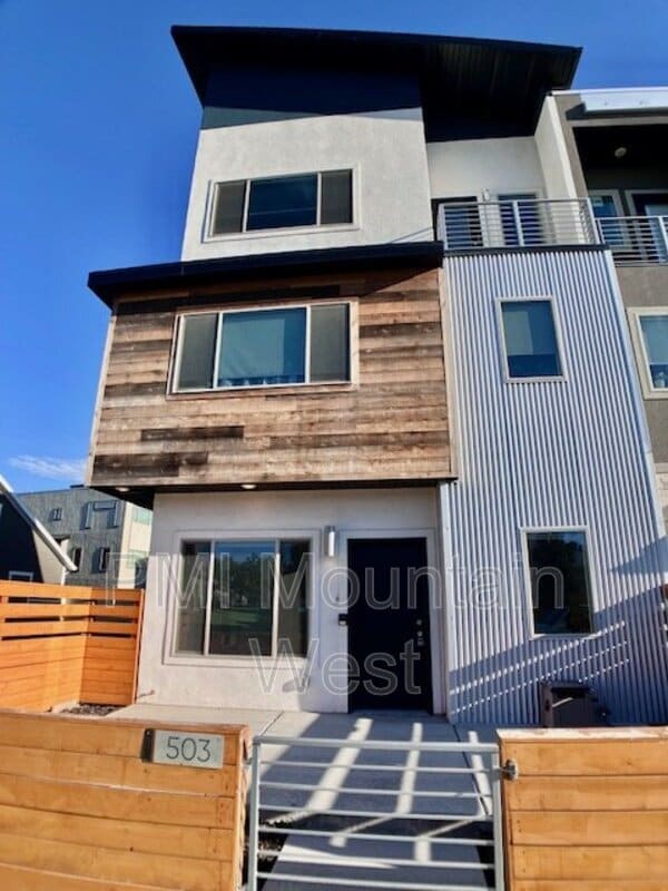 503 W 2275 N in Layton, UT - Building Photo - Building Photo