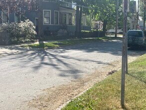 107 Caroline St in Saratoga Springs, NY - Building Photo - Building Photo