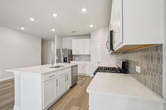 504 Midnight Oak Dr in McKinney, TX - Building Photo - Building Photo