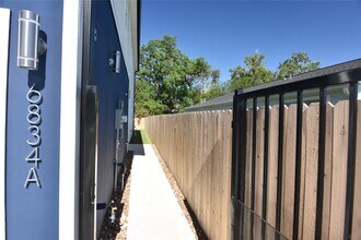 6834 Foster St in Houston, TX - Building Photo - Building Photo