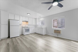 2919 Baldwin St in Los Angeles, CA - Building Photo - Building Photo