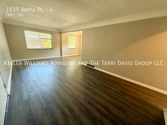 1639 Anita Pl in Cincinnati, OH - Building Photo - Building Photo