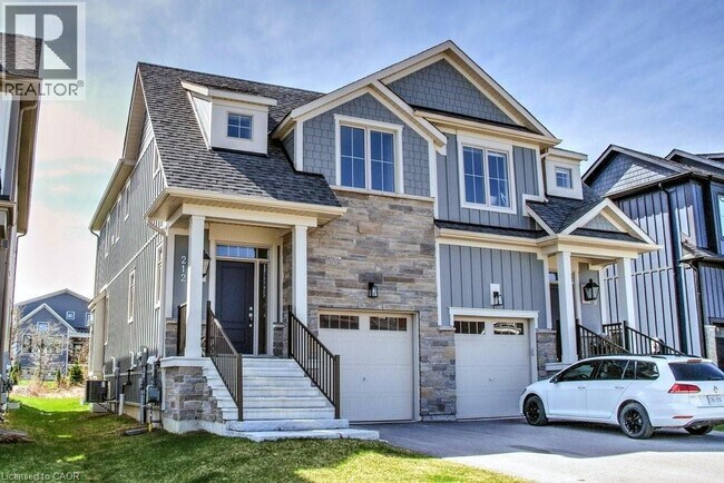 212 Courtland St in Blue Mountains, ON - Building Photo - Building Photo