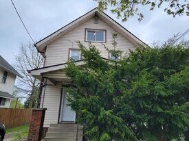 449 Cole Ave, Unit 2