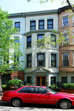 113 W 88th St in New York, NY - Building Photo - Building Photo