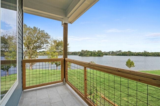 10095 Serrano Pk Dr
