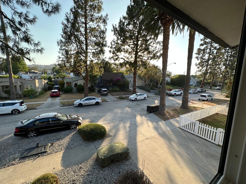 4123 Edenhurst Ave, Unit 3 in Los Angeles, CA - Building Photo