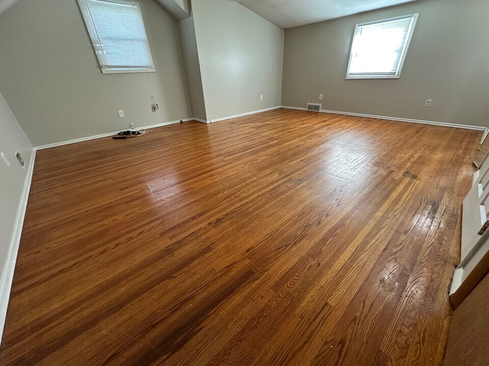 2139 Westside Dr in Rochester, NY - Building Photo