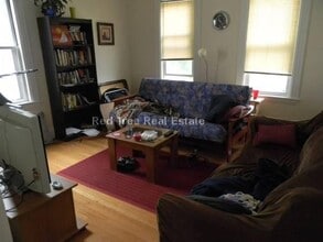 63 Fairbanks St, Unit 2 in Boston, MA - Building Photo - Building Photo