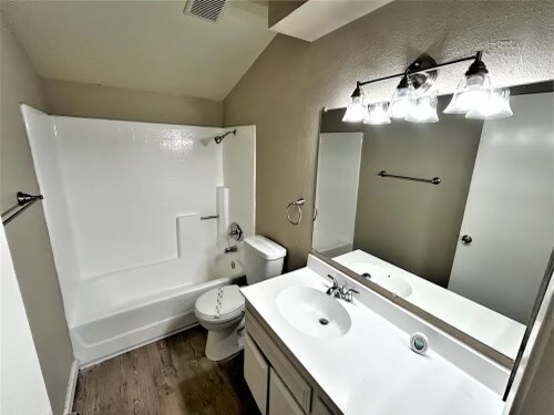 7363 Lime Ave in Fontana, CA - Building Photo - Building Photo