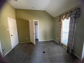 4454 Malvern Hill Rd in Grand Prairie, TX - Building Photo - Building Photo