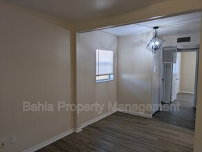8944 Temple Terrace Hwy in Tampa, FL - Building Photo - Building Photo
