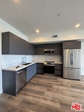 919 S Harvard Blvd in Los Angeles, CA - Building Photo - Building Photo