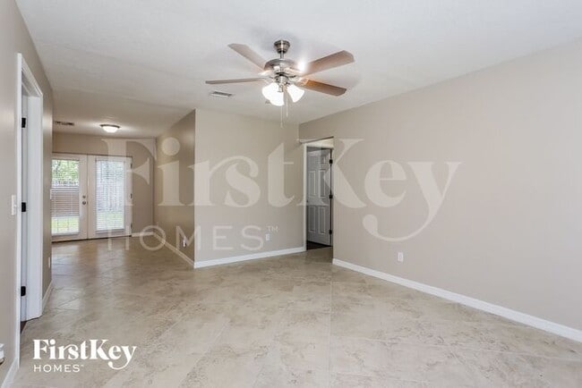 8045 Lamb Ct in Jacksonville, FL - Building Photo - Building Photo