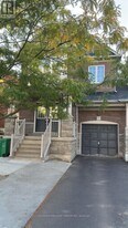 12 Bersan Terrace in Brampton, ON - Building Photo