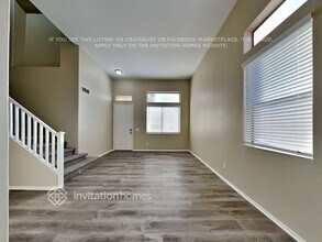 6752 W Linda Ln, Unit 308 in Chandler, AZ - Building Photo - Building Photo