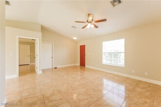 4110 20th St SW in Lehigh Acres, FL - Building Photo - Building Photo