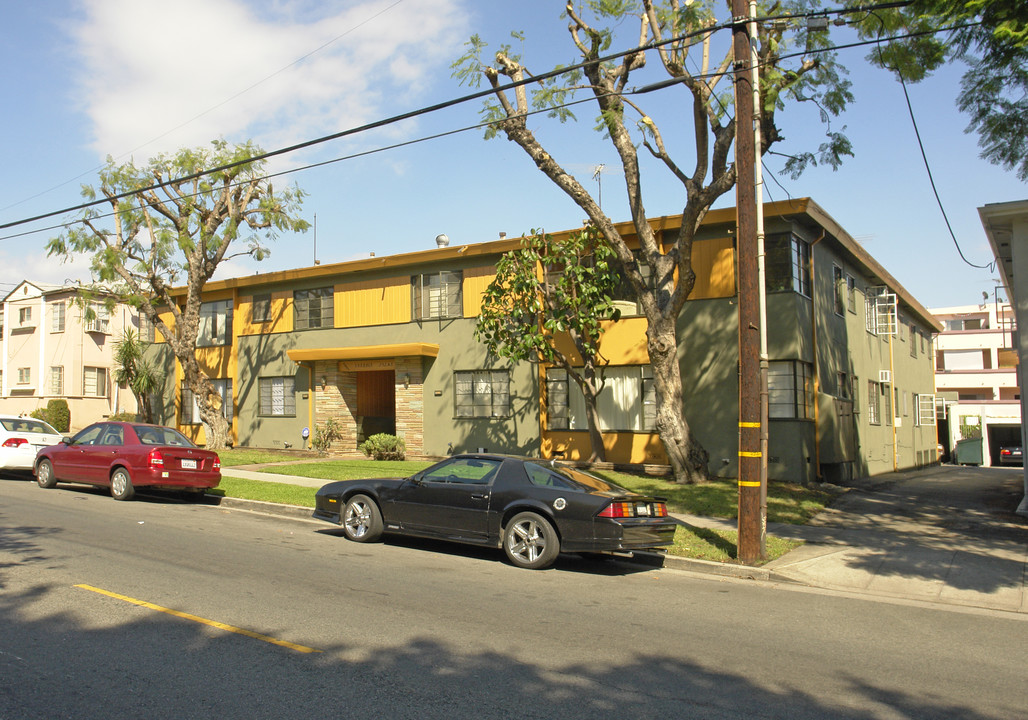 1404-1410 Gardner Street in Los Angeles, CA - Foto de edificio